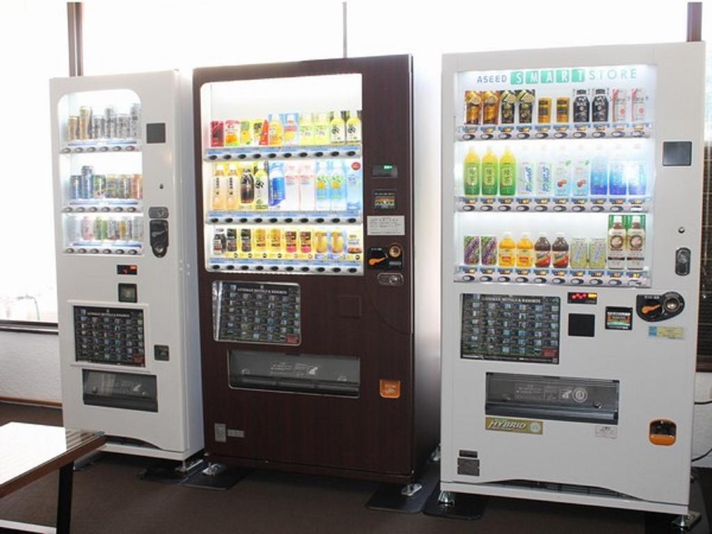 Hotel Livemax Budget Utsunomiya Buitenkant foto